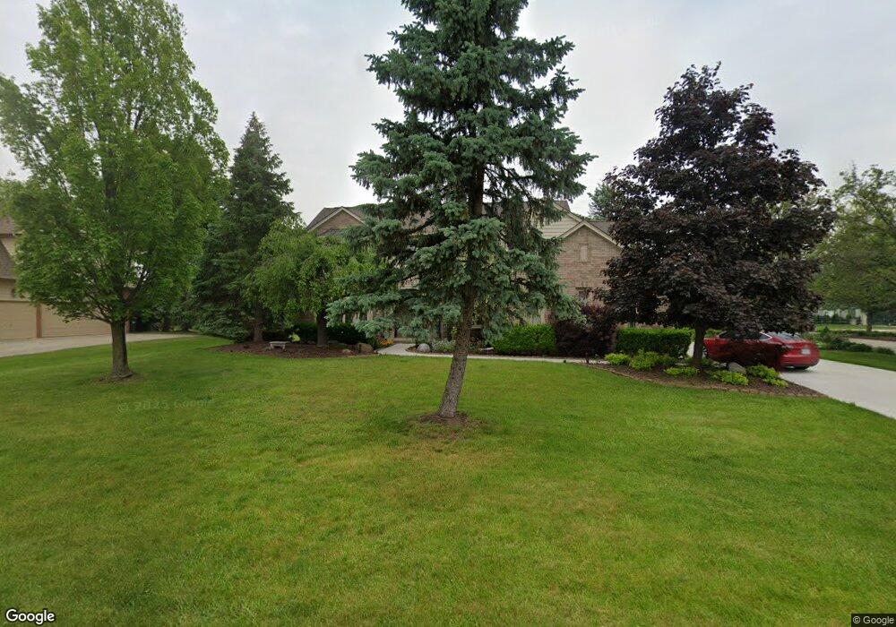 3790 Rosewood Ln, Rochester Hills, MI 48309 - photo 1