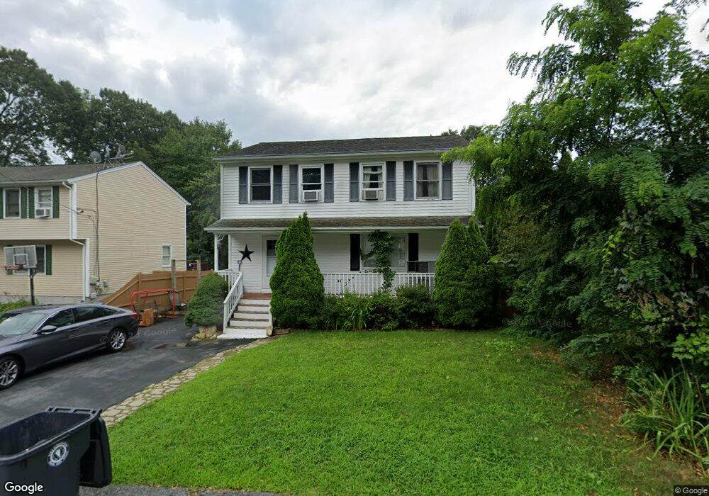 3 Sugar Pine Dr, Cumberland, RI 02864 - photo 1