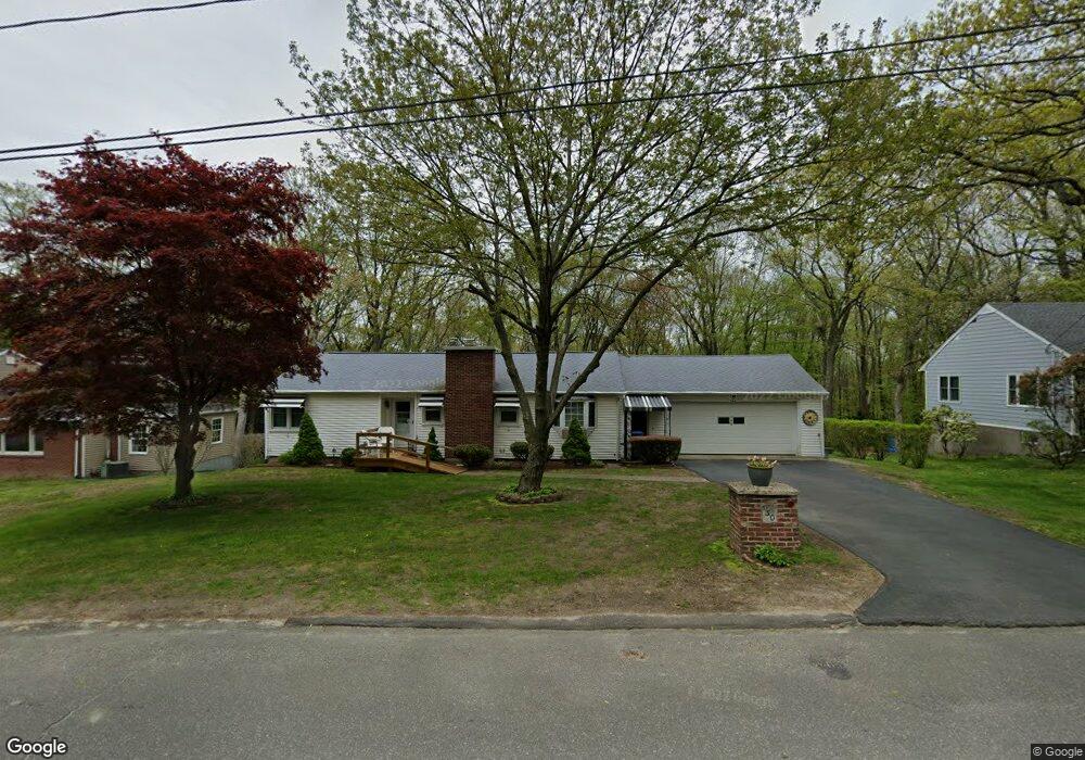 130 Bateswood Rd, Waterbury, CT 06706 - photo 1