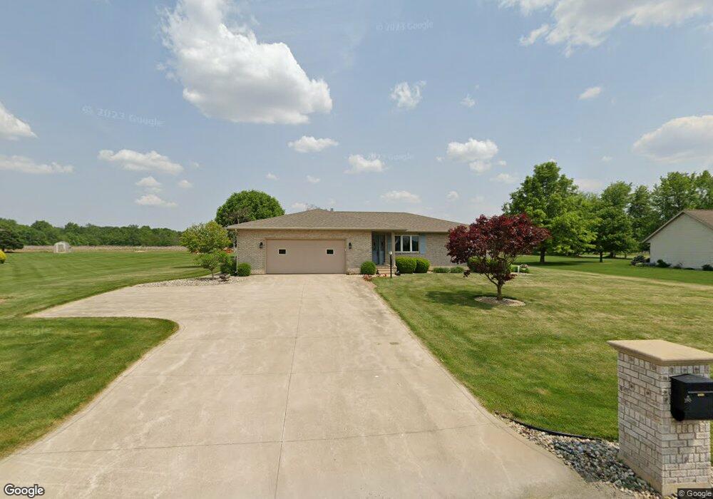 13640 Fox Crest Dr, Nappanee, IN 46550 - photo 1