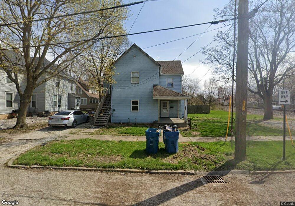 75 N Comstock St unit 2, Wabash, IN 46992 - photo 1