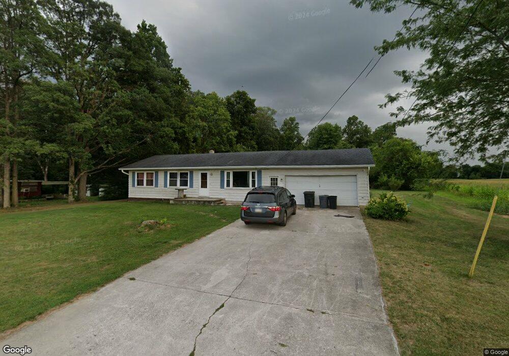 461 Flatbush Rd, Littlestown, PA 17340 - photo 1