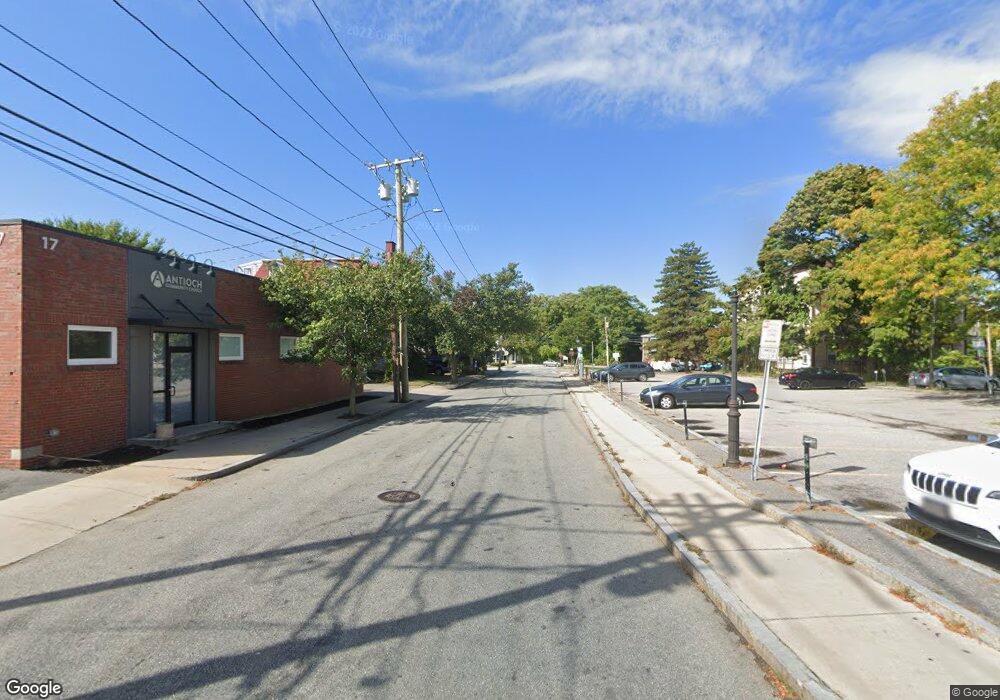 23 Spruce St unit 1, Waltham, MA 02453 - photo 1