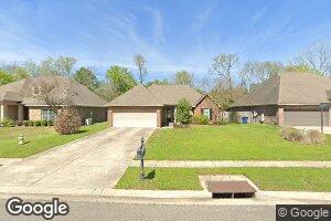 1374 Rue Riviere, Port Allen, LA 70767