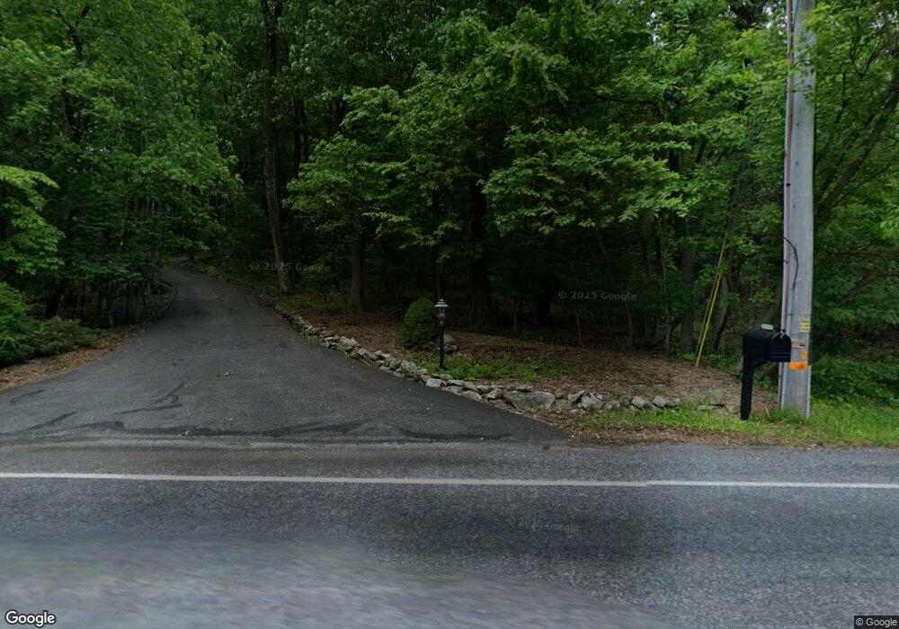 6710 Mountain Rd, Macungie, PA 18062 - photo 1