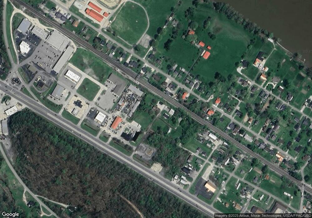 220 Collins Ln, Greenup, KY 41144 - photo 1