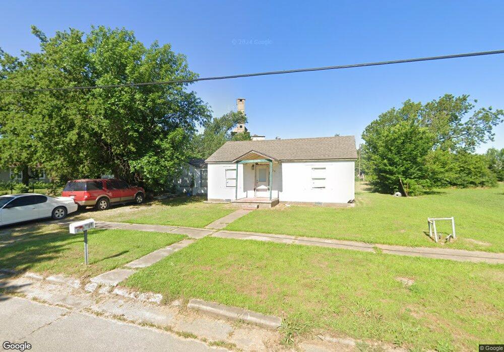 325 S Central Ave, Cushing, OK 74023 - photo 1