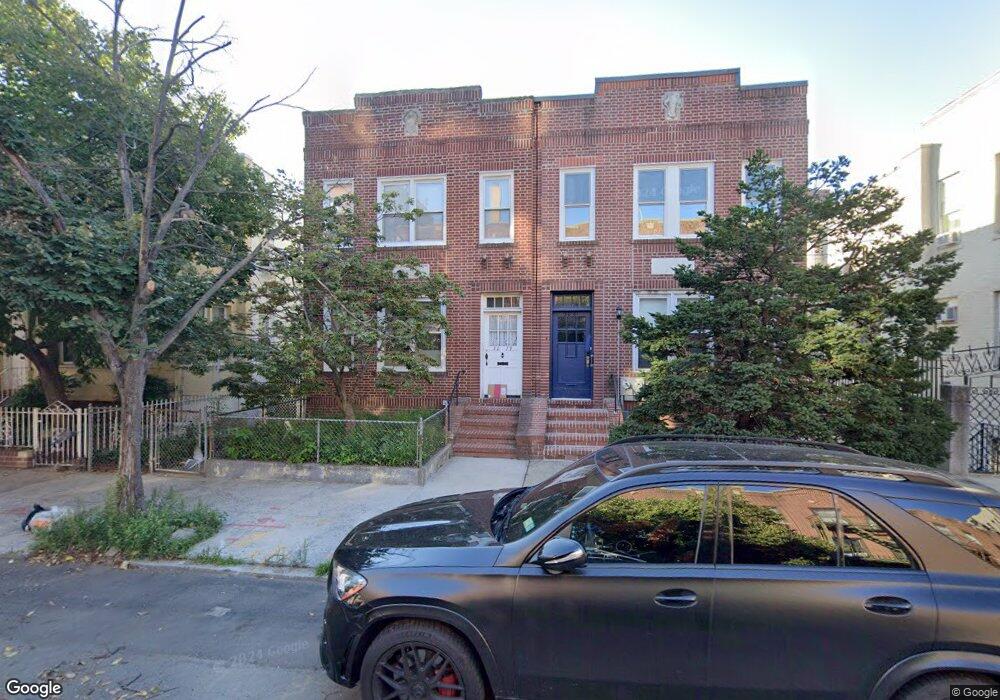 3079 35th St, Astoria, NY 11103 - photo 1