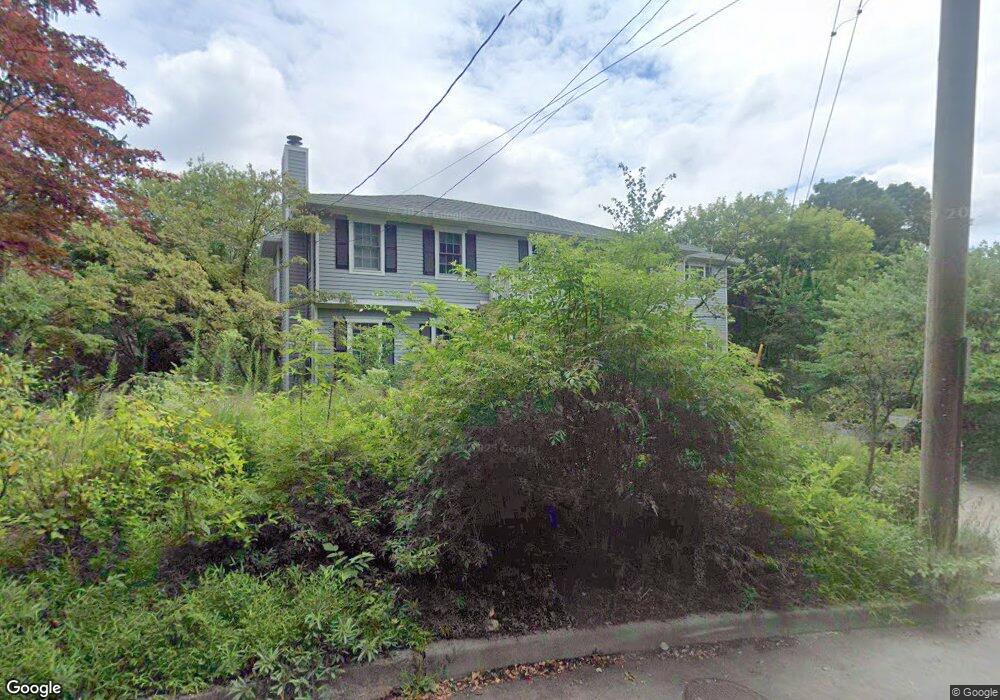 385 Littleworth Ln, Sea Cliff, NY 11579 - photo 1