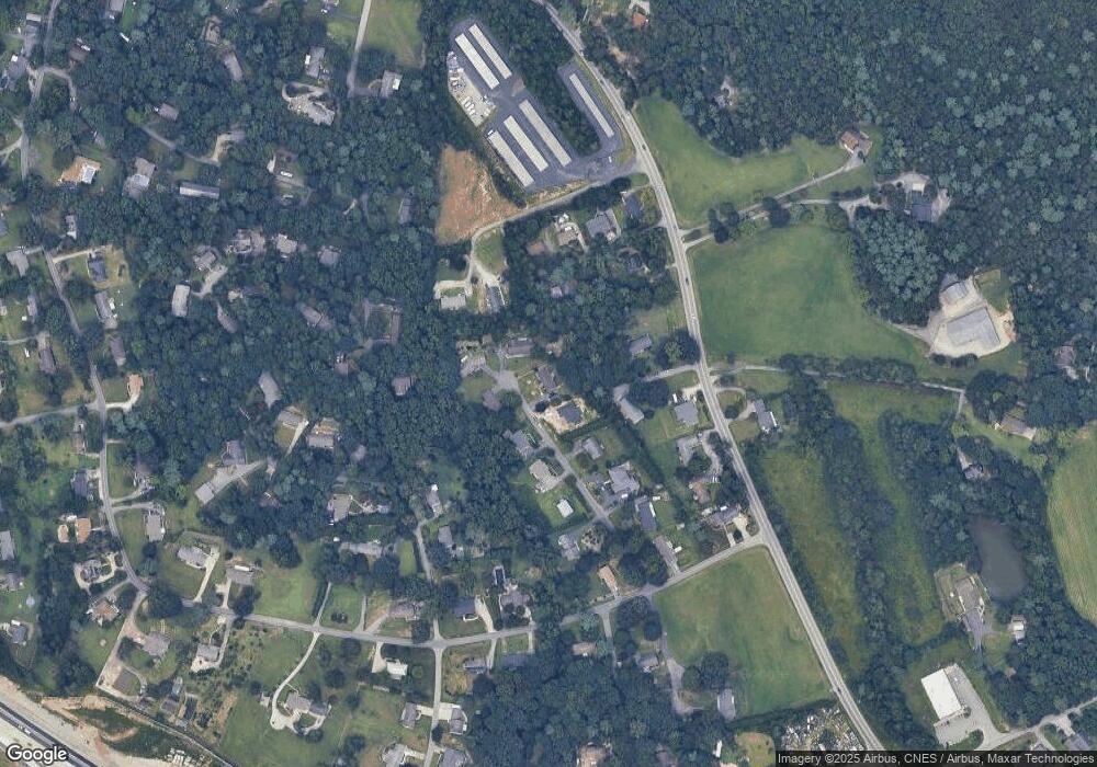 111 Richards Dr, Hendersonville, NC 28792 - photo 1