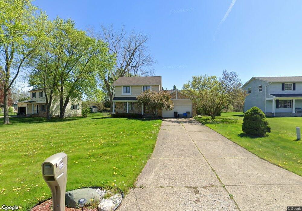 1165 Wreckenridge Rd, Flint, MI 48532 - photo 1