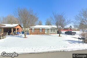 604 S 9th St, Charleston, MO 63834