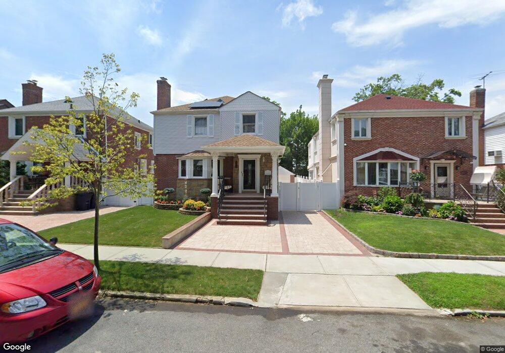 8126 190th St, Hollis, NY 11423 - photo 1