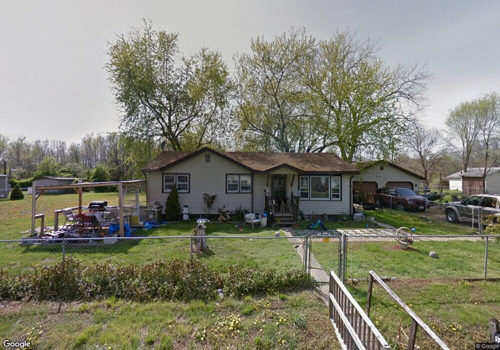 2819 Harvard St, Collinsville, IL 62234 - photo 1