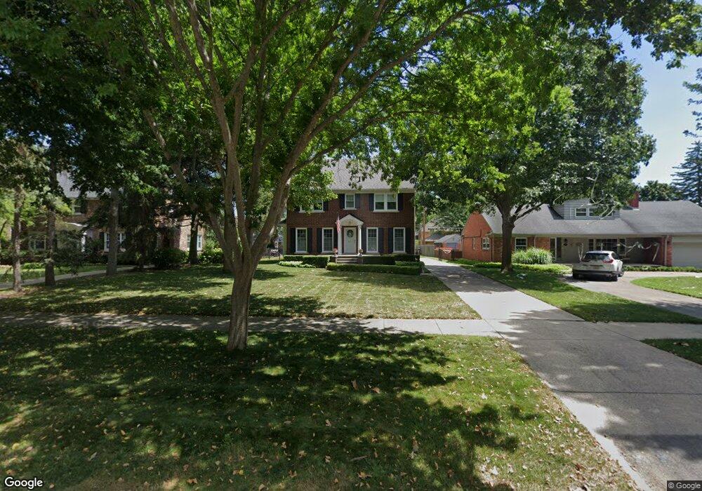 1334 Devonshire Rd, Grosse Pointe Park, MI 48230 - photo 1