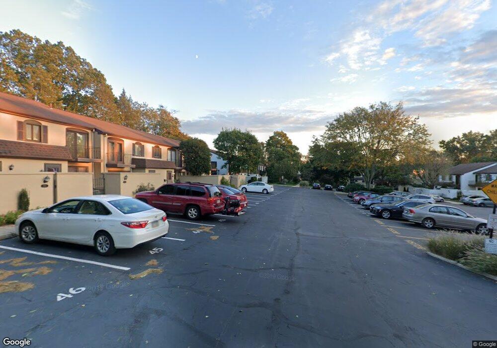 2129 Bryn Mawr Place unit D8, Ardmore, PA 19003 - photo 1