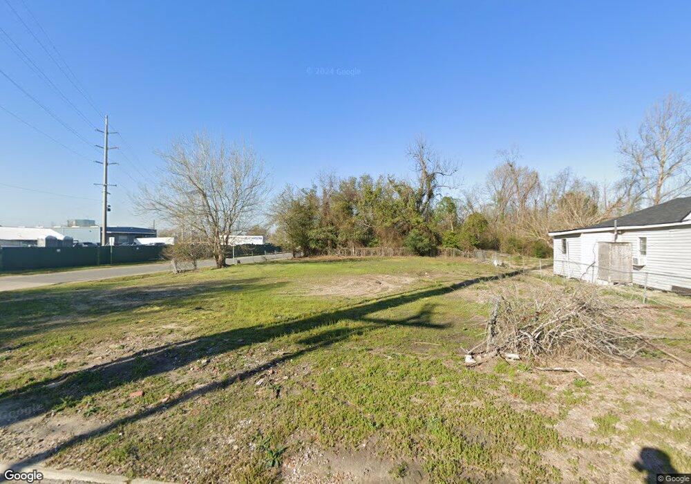 403 N Bank St, Lake Charles, LA 70601 - photo 1