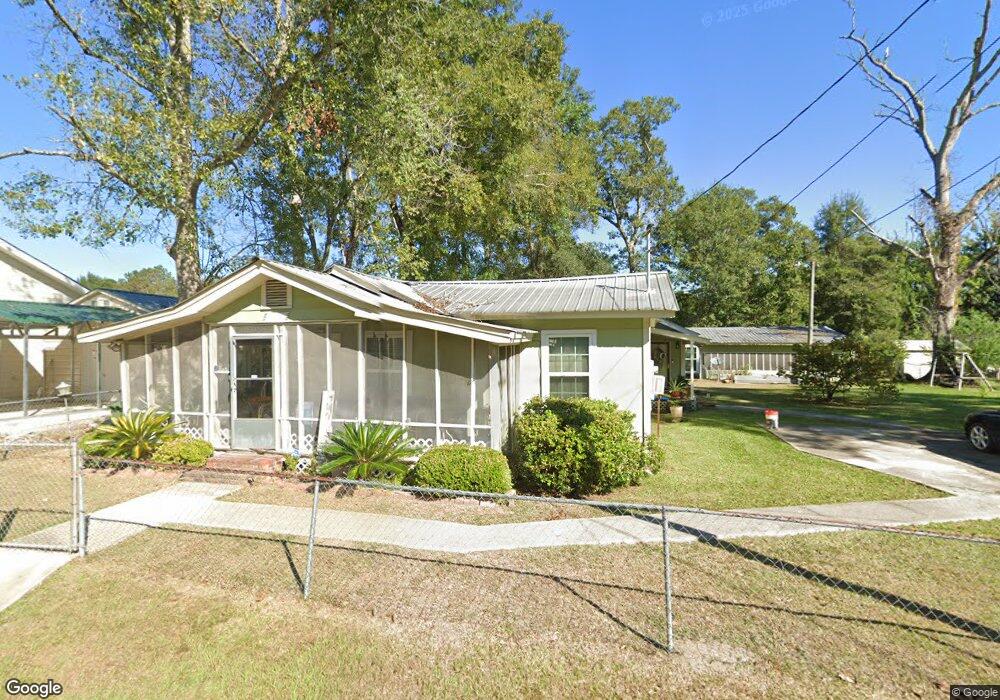 1005 Baylous St, Picayune, MS 39466 - photo 1