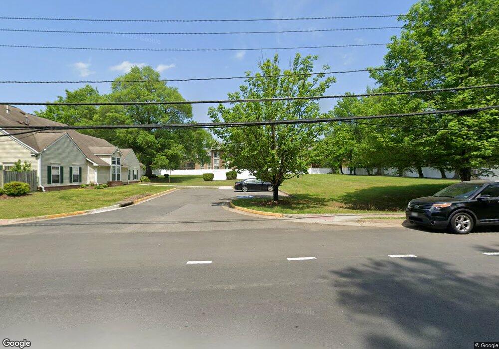 3506 Lockheed Blvd, Alexandria, VA 22306 - photo 1