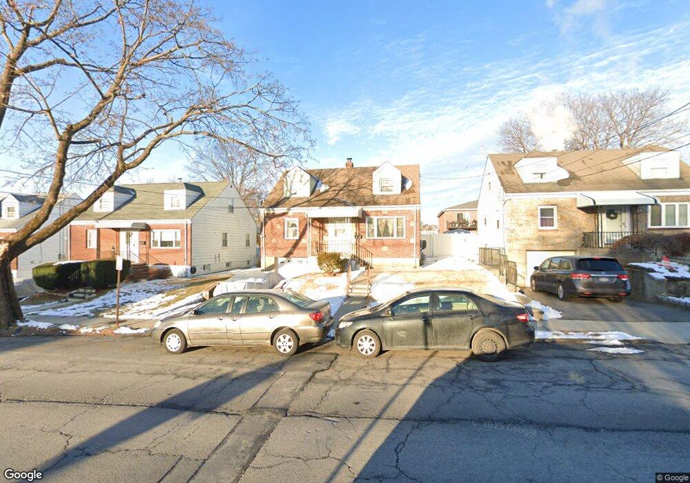 667 Kimball Ave, Yonkers, NY 10704 - photo 1