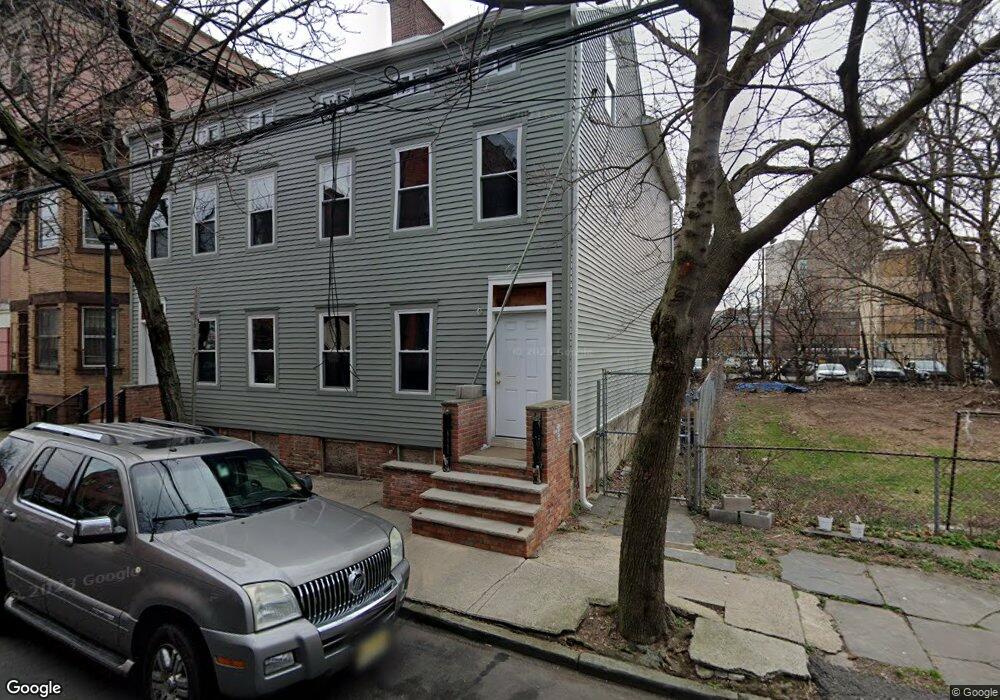 40 Burnet St, Newark, NJ 07102 - photo 1