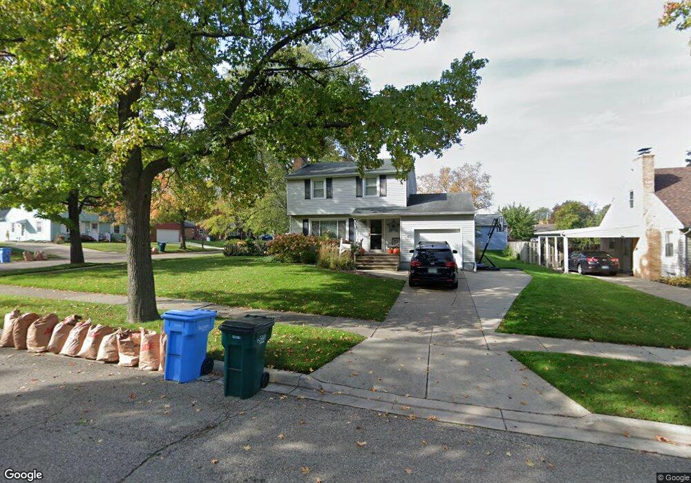 2520 Concord Rd, Lansing, MI 48910 - photo 1