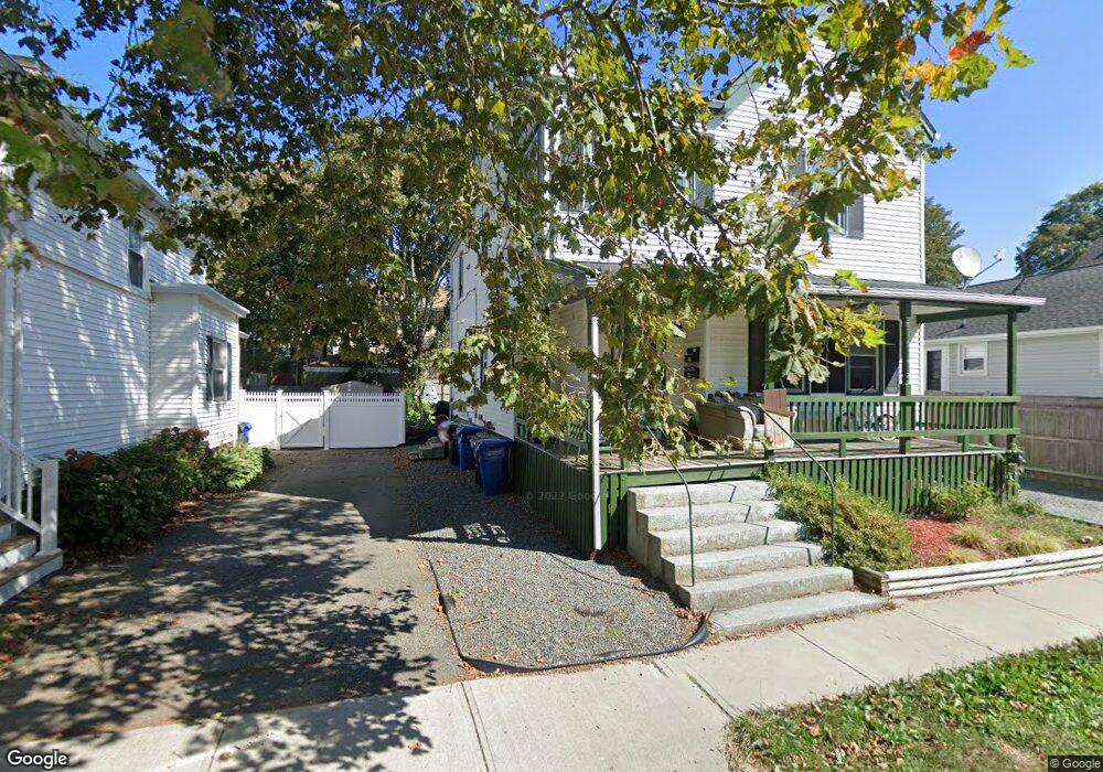 27 Thurston Ave, Newport, RI 02840 - photo 1