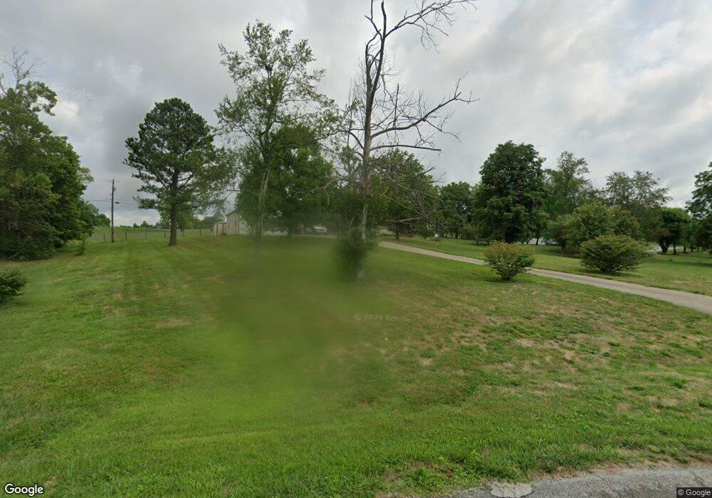 1057 Briarwood Dr, Lawrenceburg, KY 40342 - photo 1