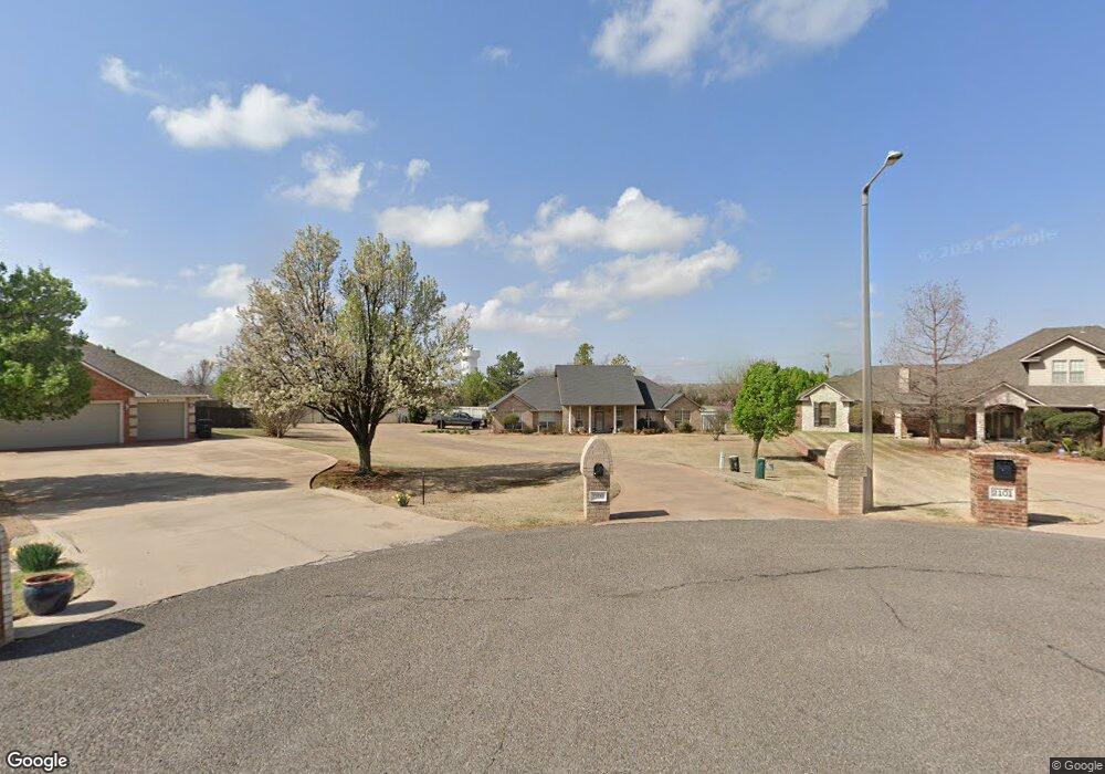 2100 NE 14th St, Moore, OK 73160 - photo 1