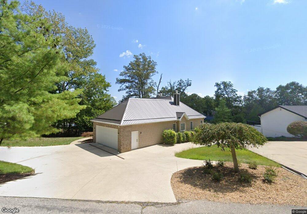 10401 W Grandview Dr, Columbus, IN 47201 - photo 1