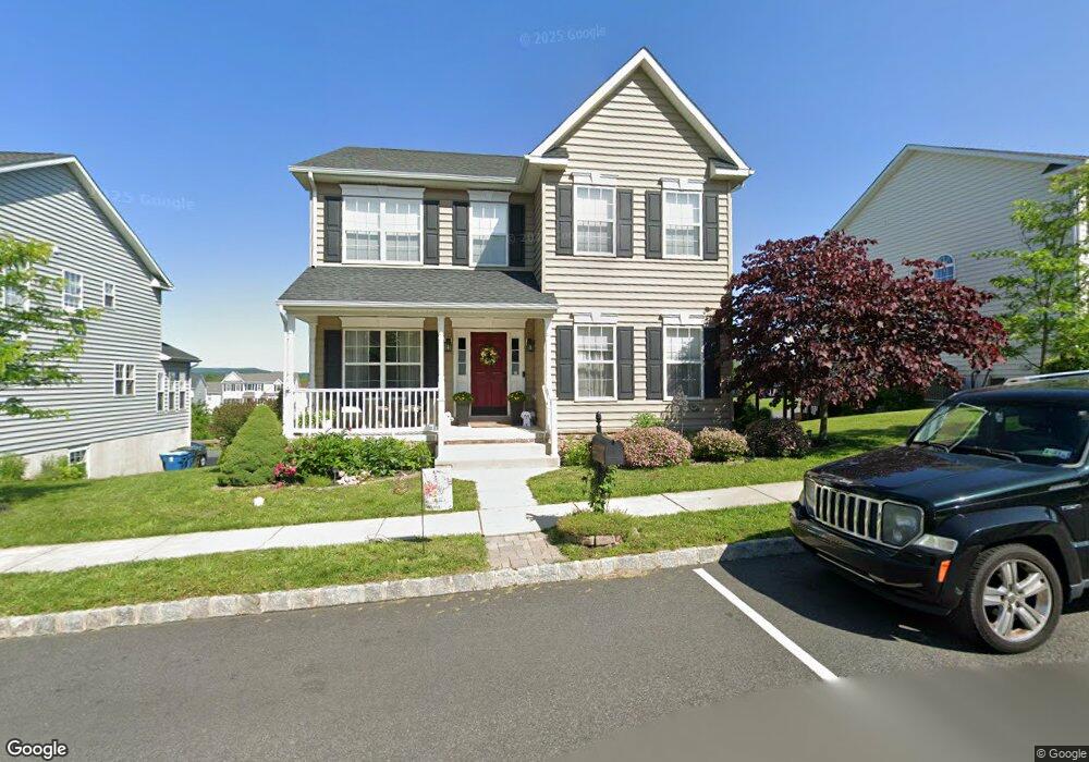 2134 Larkspur Ct, Pennsburg, PA 18073 - photo 1