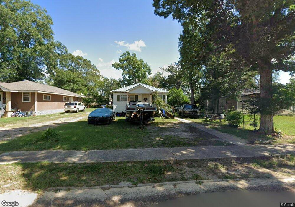 736 Lecompte St, Deridder, LA 70634 - photo 1