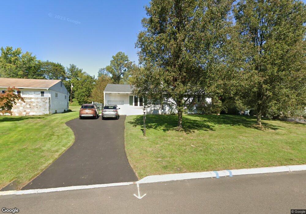 947 Rozel Ave, Southampton, PA 18966 - photo 1