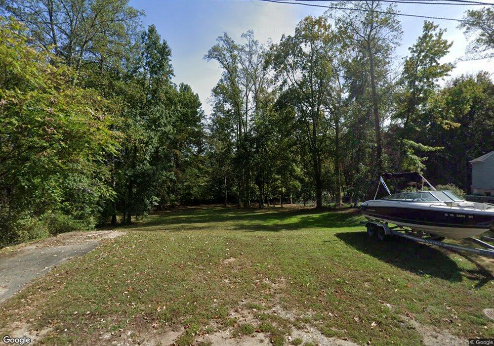 18315 Sharon Rd, Triangle, VA 22172 - photo 1