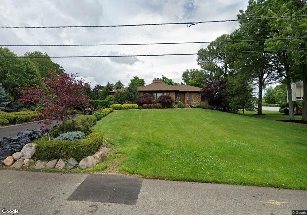 25 Runnymede Rd, Colonia, NJ 07067 - photo 1