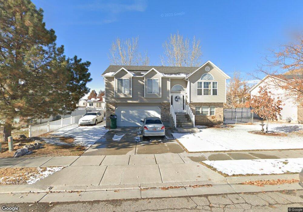 5445 S 4125 W, Roy, UT 84067 - photo 1