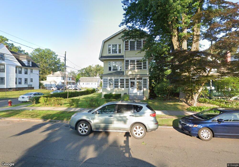 395 Prospect Ave unit 3rdfl, Hartford, CT 06105 - photo 1