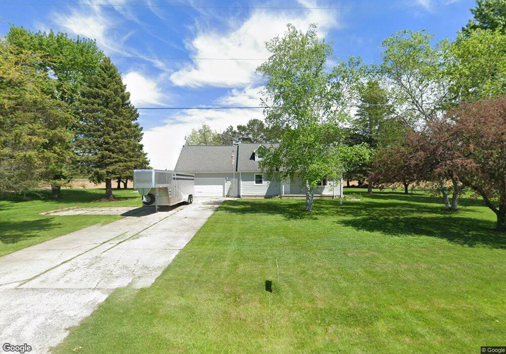 16849 Stuart Rd, Chesaning, MI 48616 - photo 1