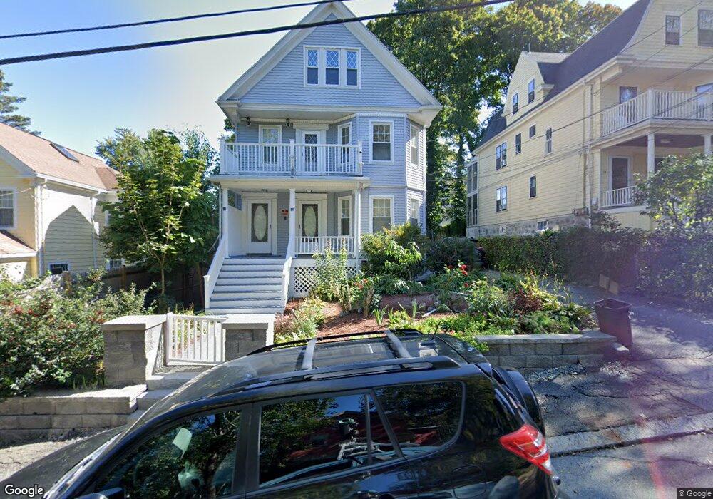 30-32 Walnut St unit 32, Arlington, MA 02476 - photo 1