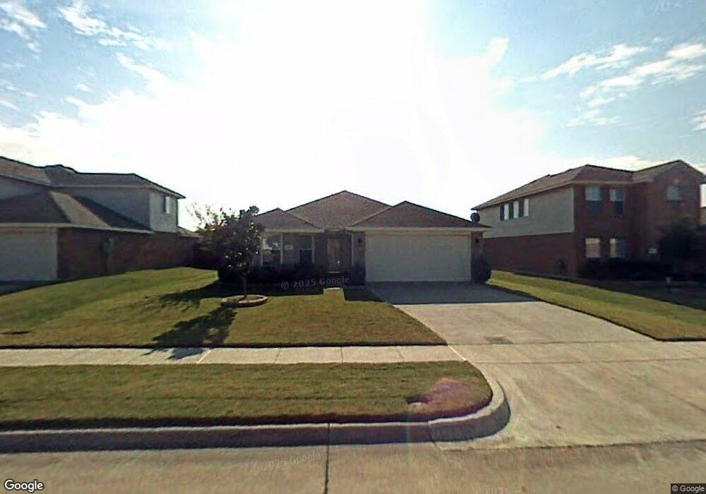 615 Oxford Dr, Wylie, TX 75098 - photo 1