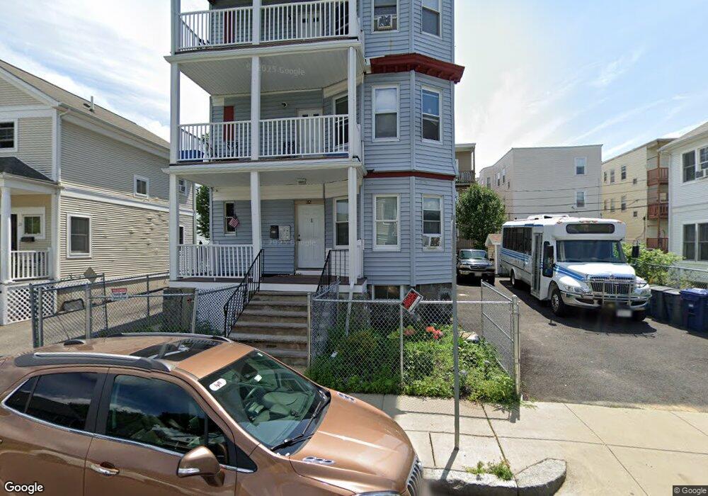 32 Wilcock St unit 2, Dorchester Center, MA 02124 - photo 1