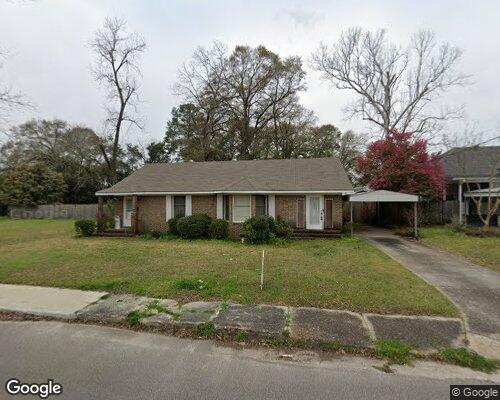 121 Cordelia Ave N, Elba, AL 36323 - Homes.com