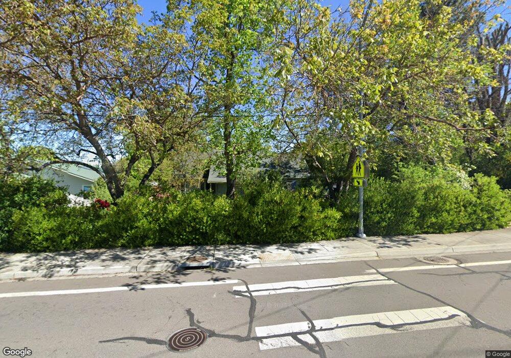 2815 Lone Pine Rd, Medford, OR 97504 - photo 1