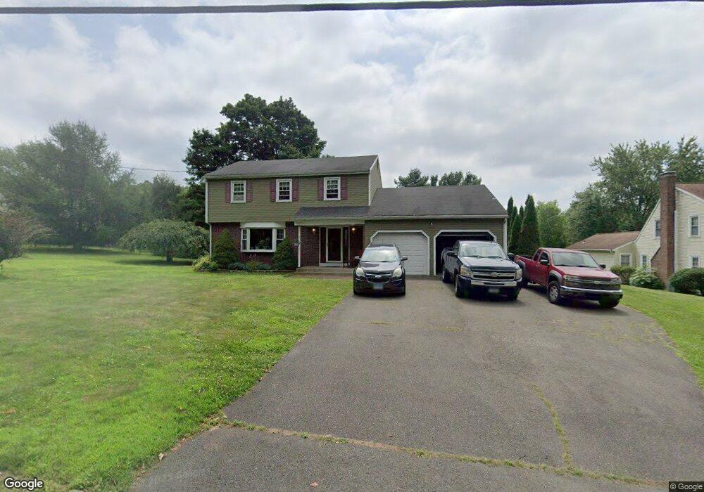 746 N Farms Rd, Wallingford, CT 06492 - photo 1