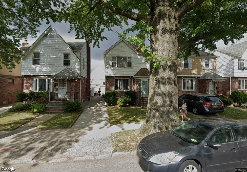 4520 Utopia Pkwy, Flushing, NY 11358 - photo 1