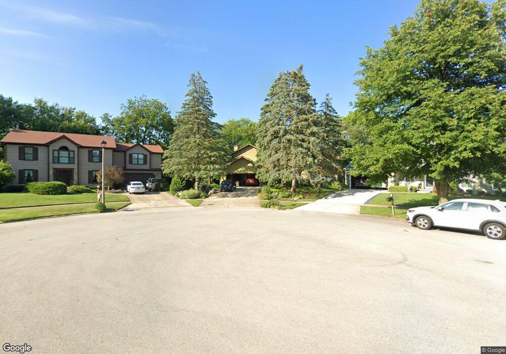 1532 Silver Maple Ct, Naperville, IL 60563 - photo 1