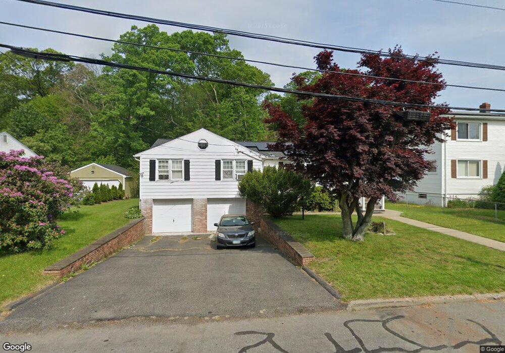 14 Nautilus Rd, Bridgeport, CT 06606 - photo 1