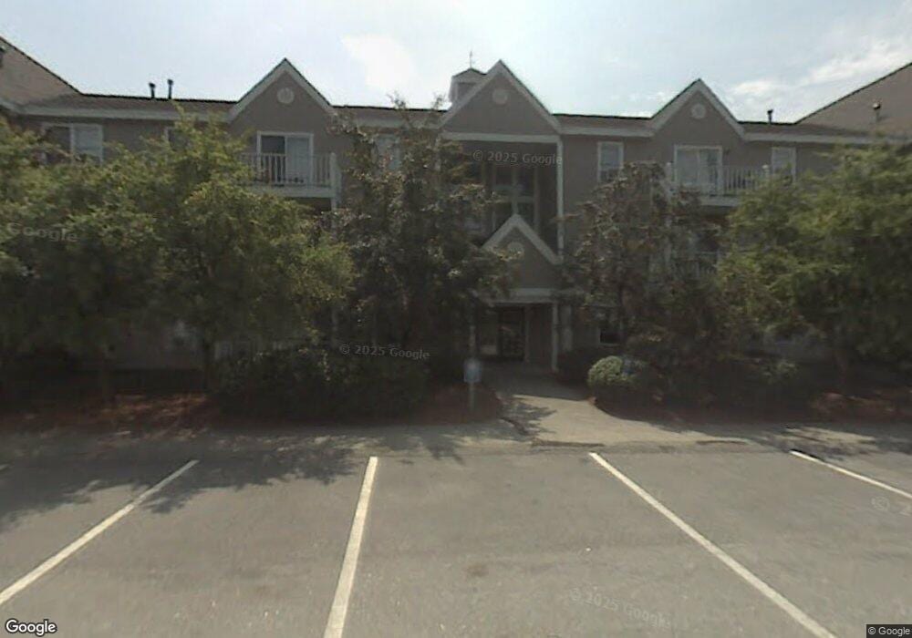 2 Maple Ridge Dr unit 34, MerriMacK, NH 03054 - photo 1