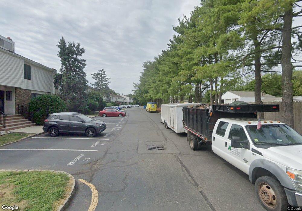 681 -F Dover Ct, Hillsborough, NJ 08844 - photo 1