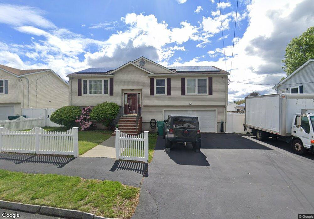 107 Farrell Rd, Lynn, MA 01905 - photo 1